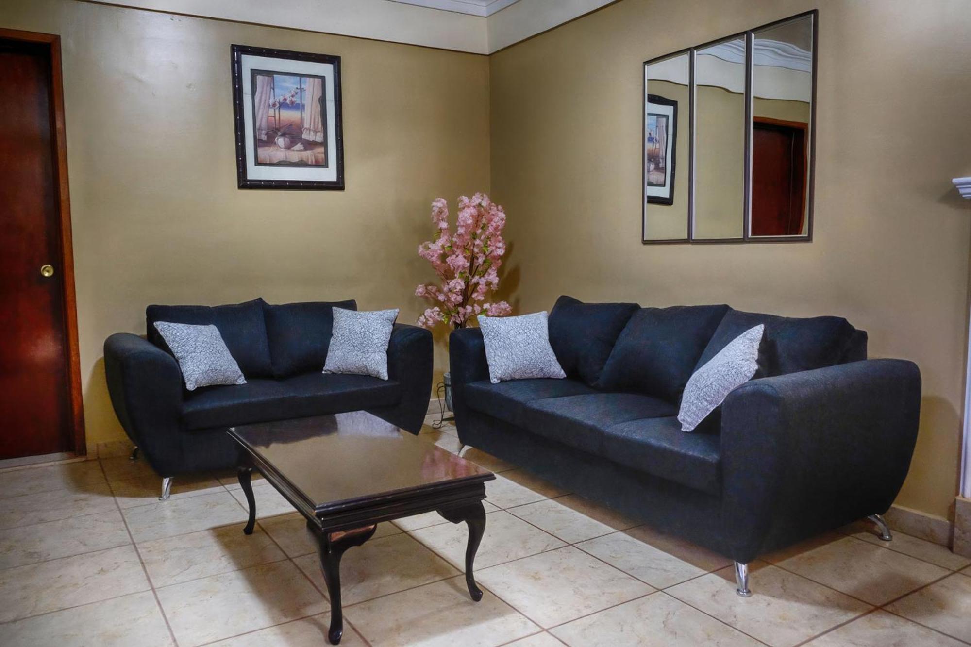 Hotel Oasis Ciudad Constitución Esterno foto