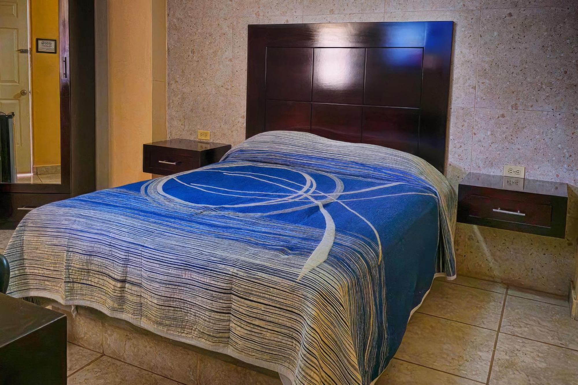 Hotel Oasis Ciudad Constitución Esterno foto